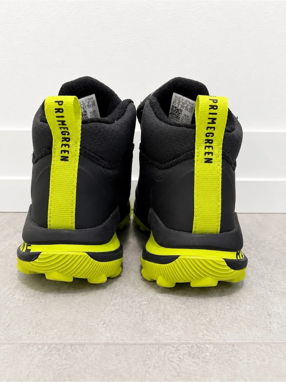 Adidas Winterplay BOA RAIN.RDY Boots Youth 3.5 Black Volt Waterproof